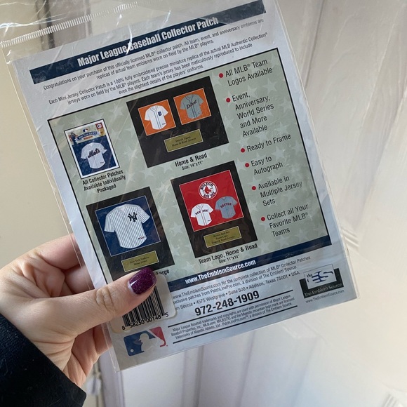 ❤️3/25❤️ NWT Yankee Stadium Collectors Embroidered Patch - Picture 2 of 2